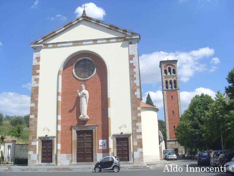 MONTEMURLO: CHIESA DEL SACRO CUORE 4' IMMAGINE